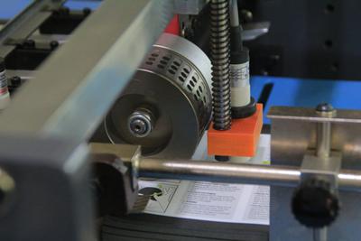 PRY-660T Paper Folding Machine with Independent Knife 3