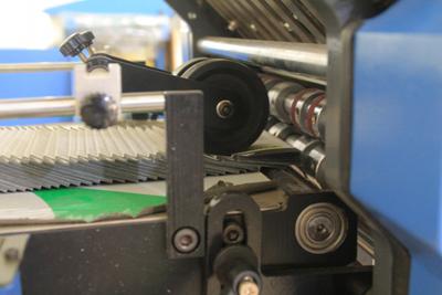 PRY-660T Paper Folding Machine with Independent Knife 6