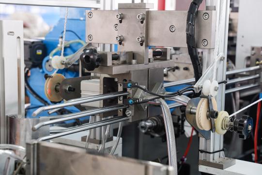 PRY-450A Paper Bag Rope Insertion Machine 6